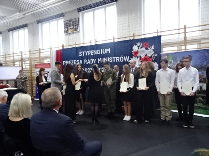 LSTYPENDYSTA PREMIERA RP 2023 3